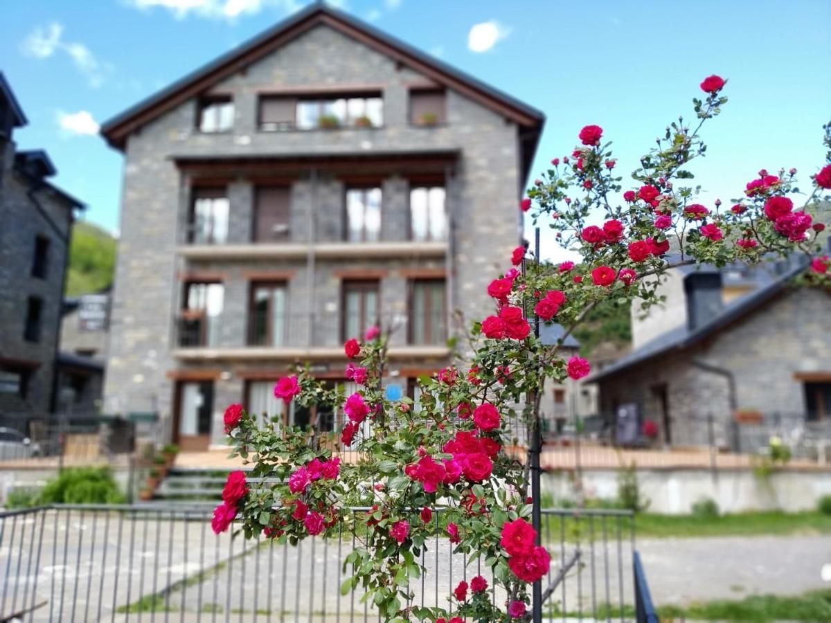 Apart. Casa Juaneta Pirineo-Ordesa Broto Esterno foto